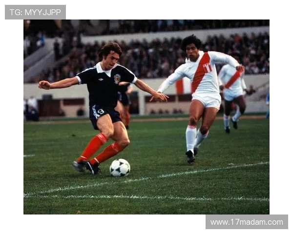 足球的全球影响力与文化传播：从历史演变到现代赛事的多维探讨