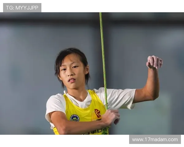 南京滑板队在世界攀岩锦标赛中以81分稳居积分榜首位